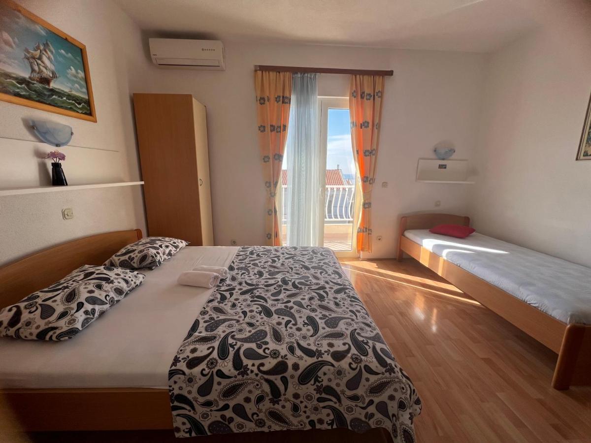 Apartments Jurisic Baska Voda Exterior photo