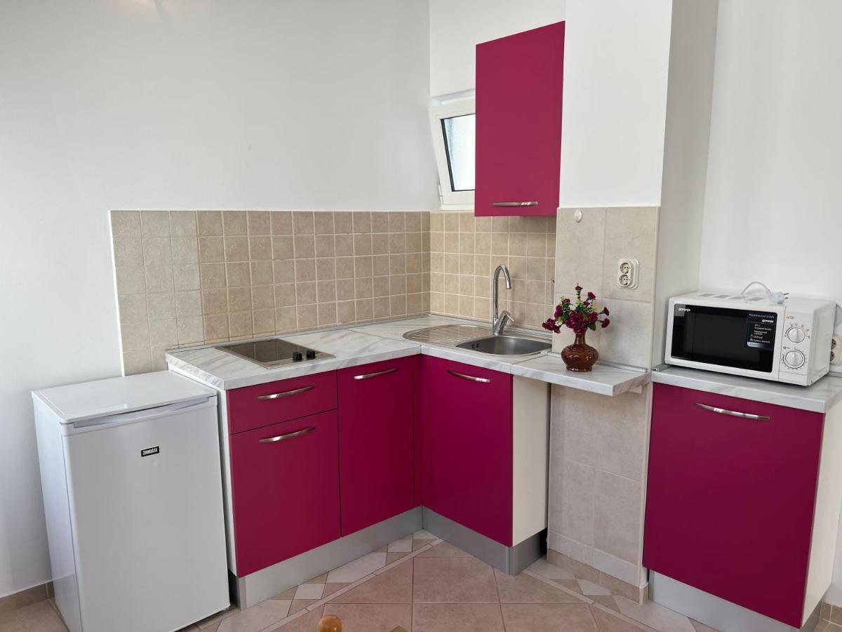 Apartments Jurisic Baska Voda Exterior photo