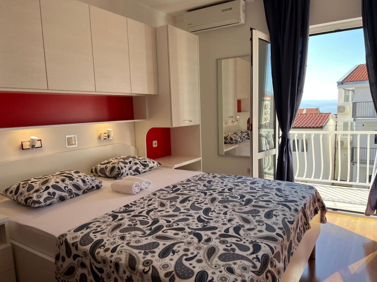 Apartments Jurisic Baska Voda Exterior photo